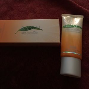 Skin revitalizing lotion